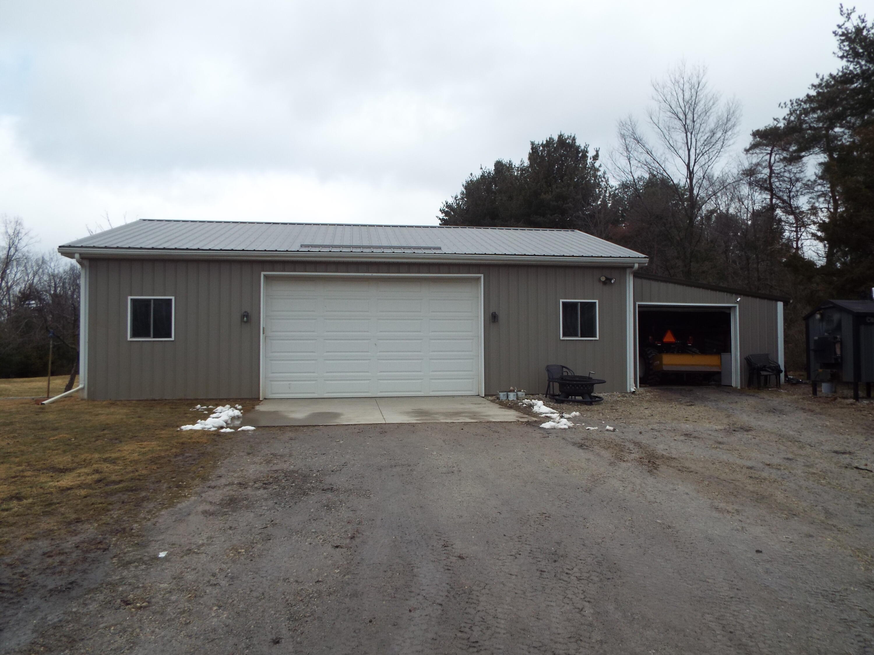 14435 Vischer Road Addison, MI 49220 - Photo 22 of 35 DSCF2041