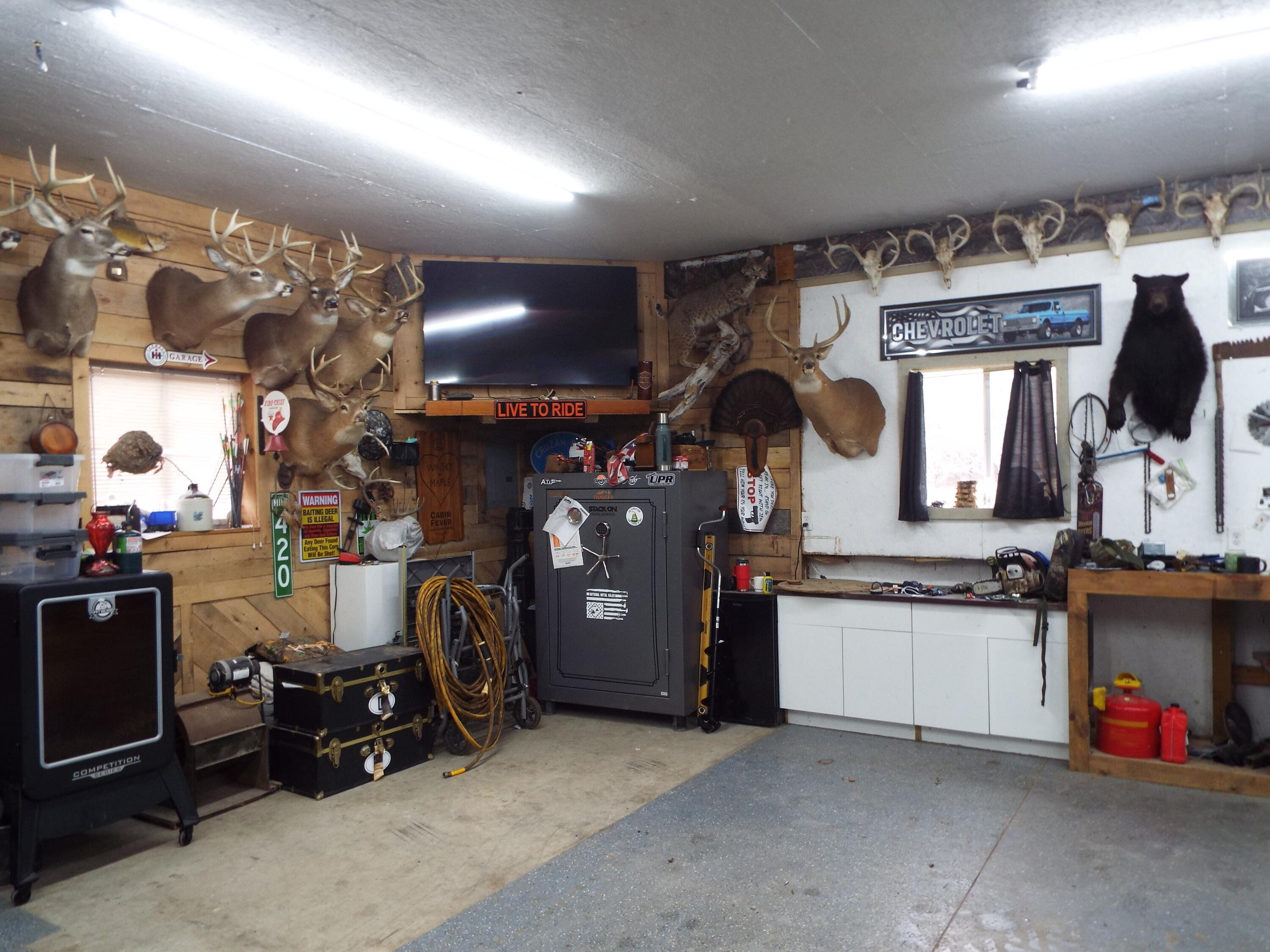 14435 Vischer Road Addison, MI 49220 - Photo 26 of 35 DSCF2038