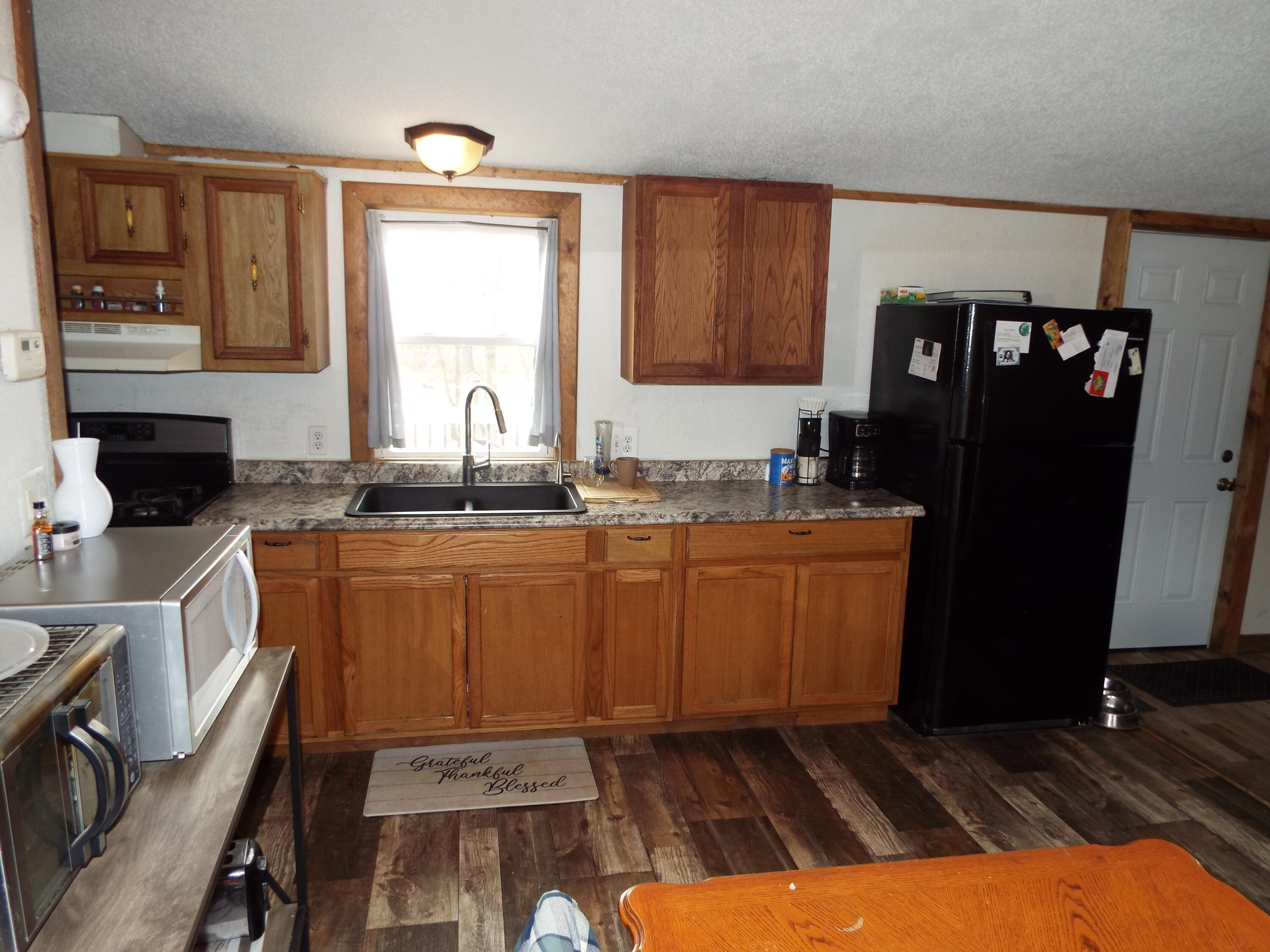 14435 Vischer Road Addison, MI 49220 - Photo 4 of 35 DSCF2009