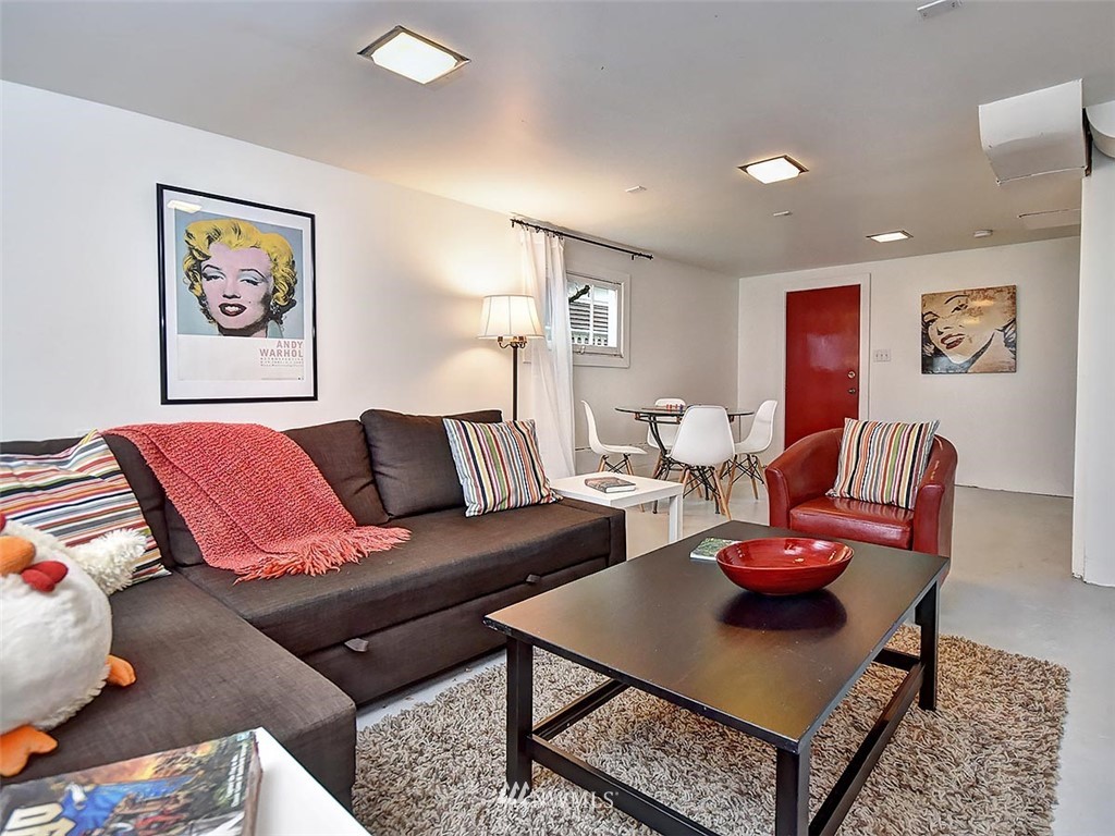522 North 68th Street Seattle, WA 98103 - Photo 21 of 25 Gallery Image 21