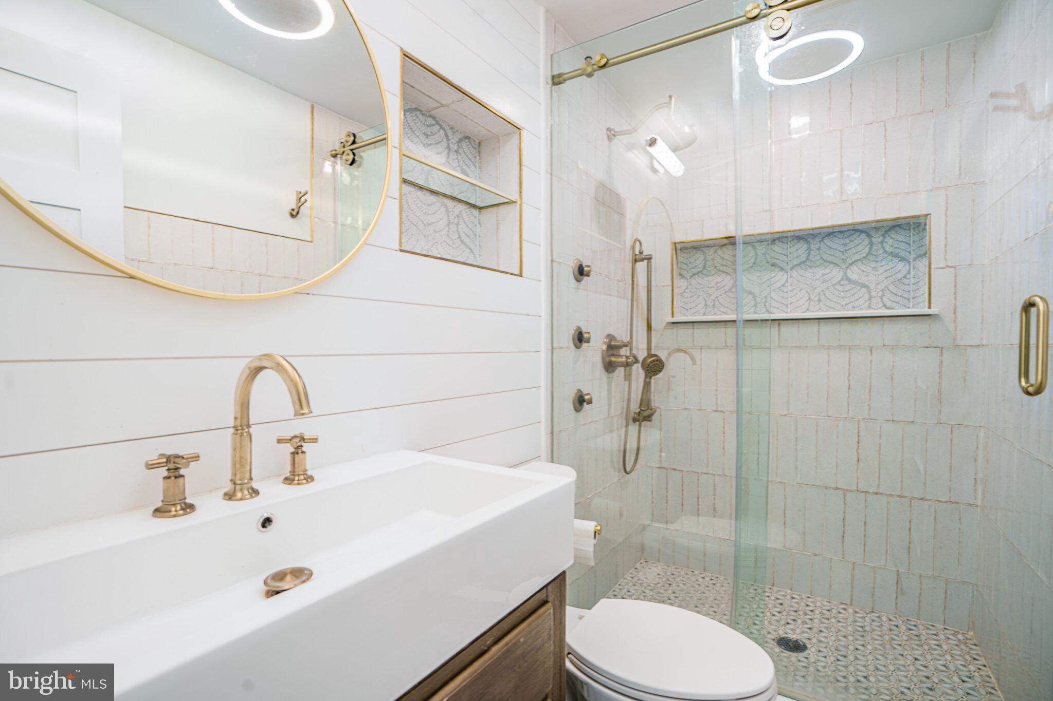 1 Highview Road Conowingo, MD 21918 - Photo 36 of 36 Attached primary bathroom with custom tile shower