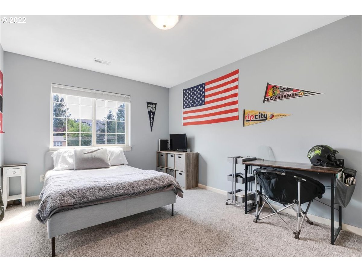 640 Burley Hill Loop Northwest Salem, OR 97304 - Photo 21 of 29 Bedroom