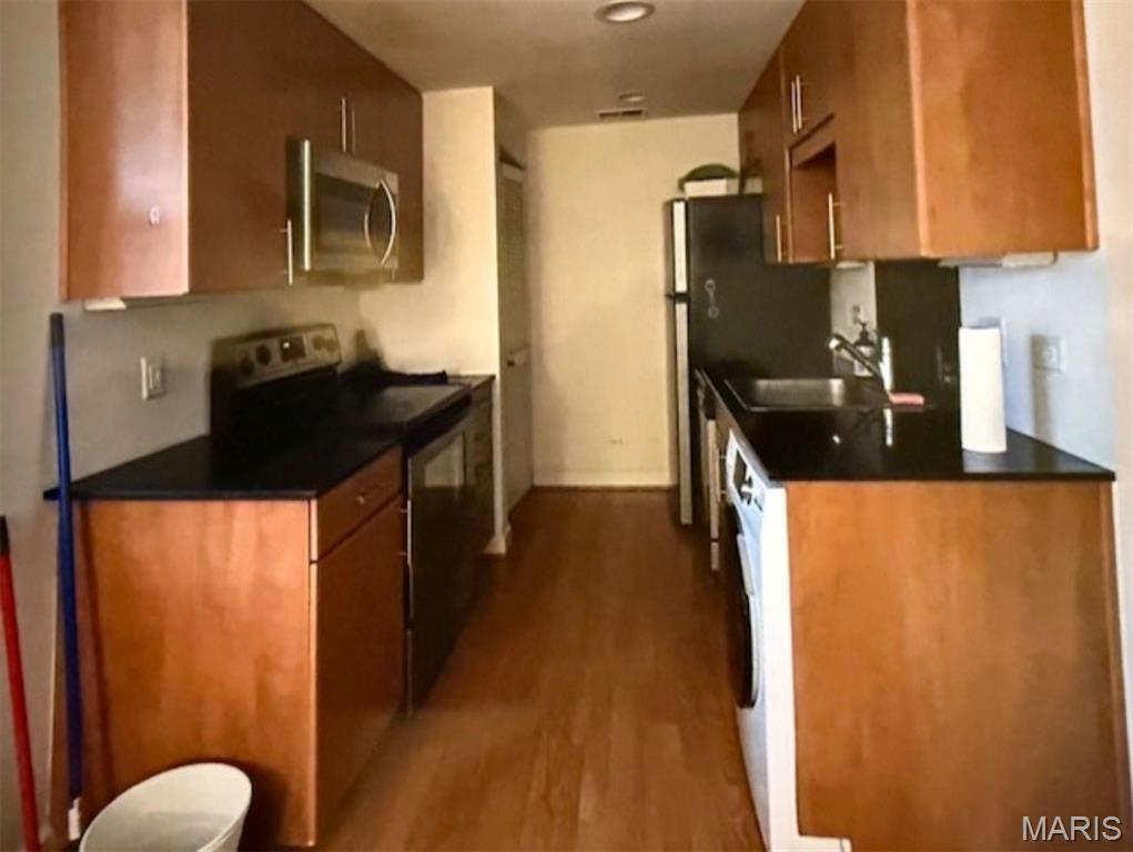 5696 Kingsbury Avenue, Unit 302 St. Louis, MO 63112 - Photo 3 of 6