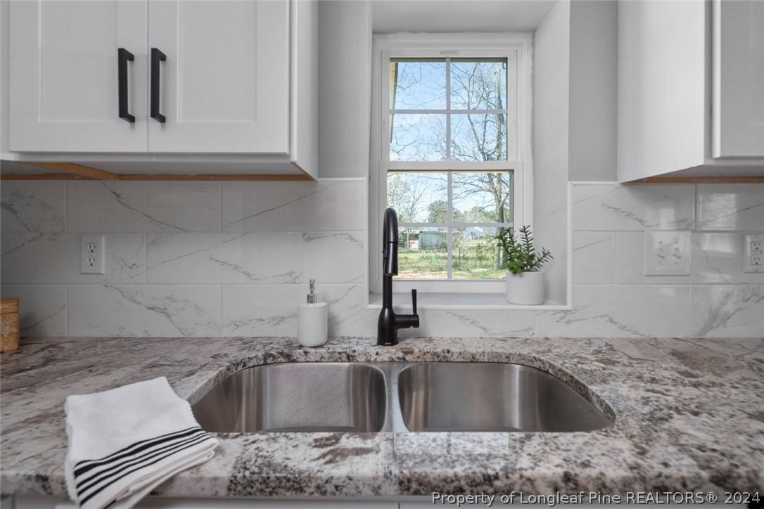 326 Iris Bryant Road Dunn, NC 28334 - Photo 13 of 40 Gallery Image 13