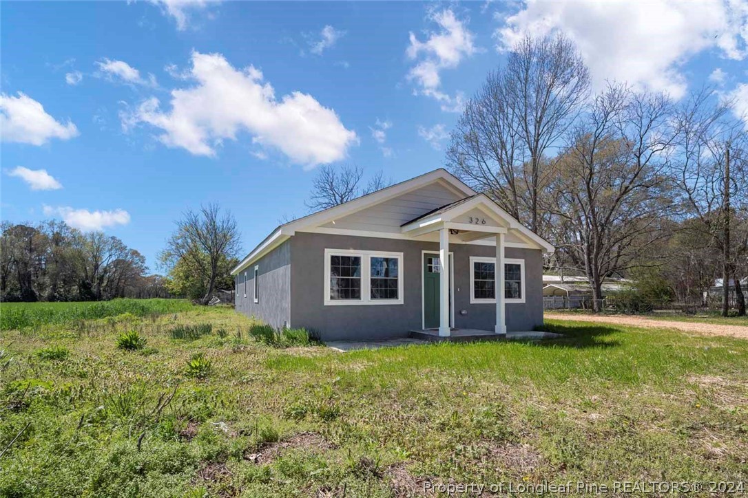 326 Iris Bryant Road Dunn, NC 28334 - Photo 3 of 40 Gallery Image 3