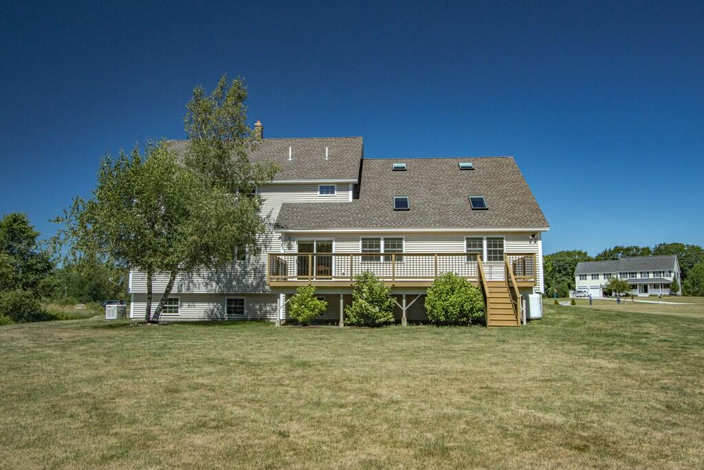 45 Hughes Boulevard Hampden, ME 04444 - Photo 9 of 52 9