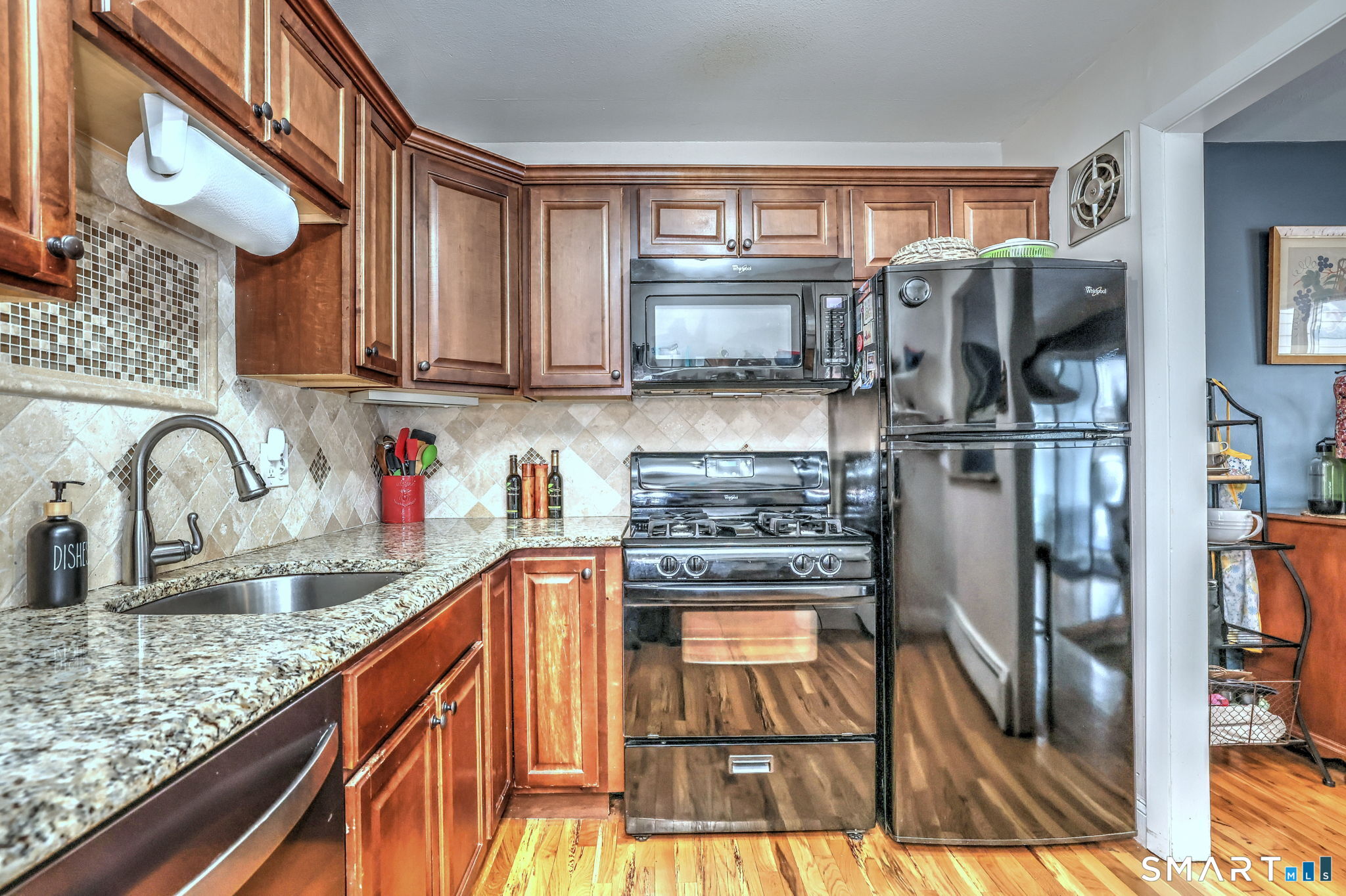 135 Florence Road, Unit 1A Branford, CT 06405 - Photo 12 of 23