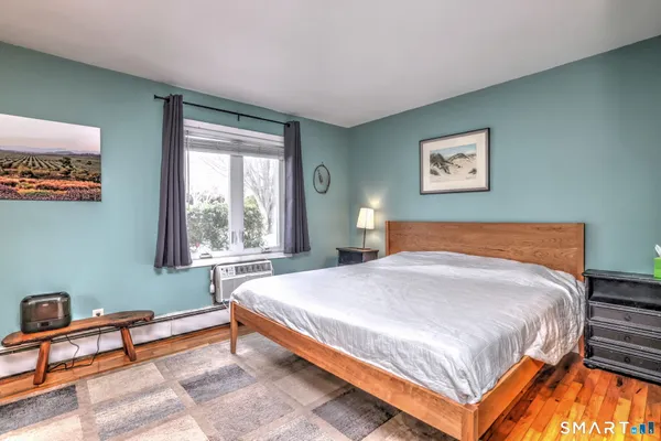 $275,000 | 135 Florence Road, Unit 1A, Branford, CT 06405