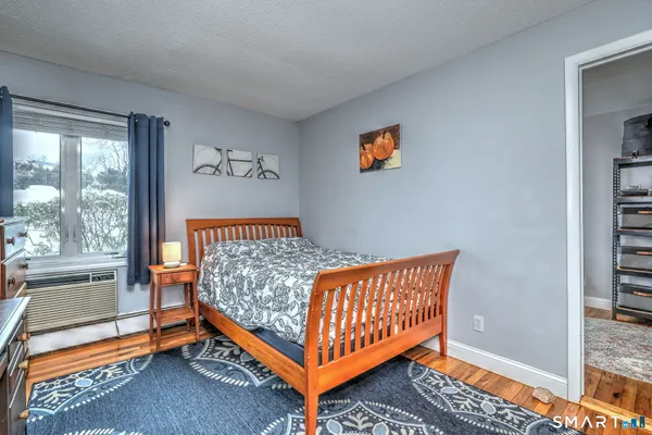 $275,000 | 135 Florence Road, Unit 1A, Branford, CT 06405