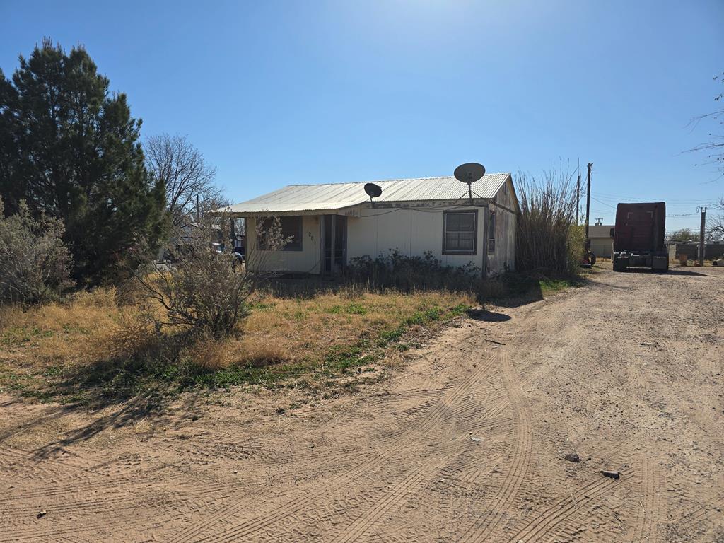 2201 Stoner Road Odessa, TX 79764 - Photo 1 of 1 Gallery Image 1