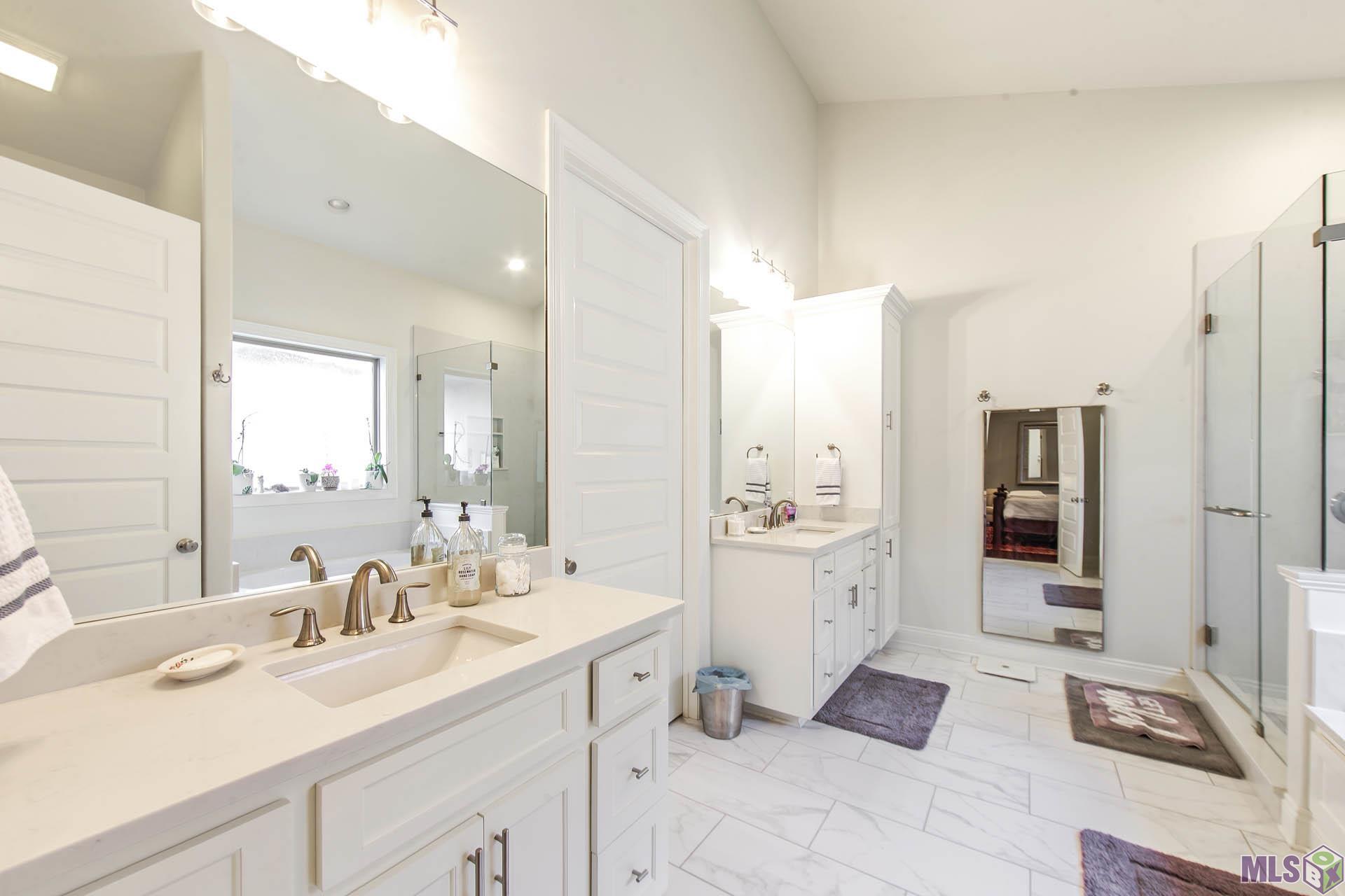 201 Rue Christe' Houma, LA 70360 - Photo 6 of 12