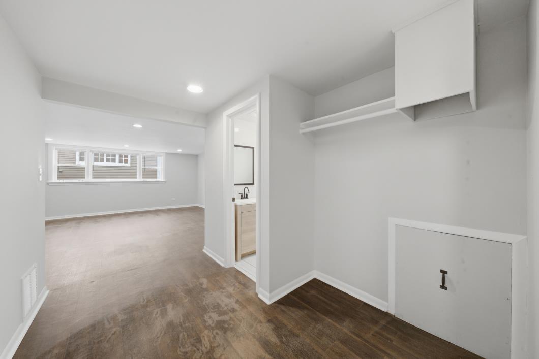 14637 Vincennes Road Harvey, IL 60426 - Photo 27 of 33 Gallery Image 27