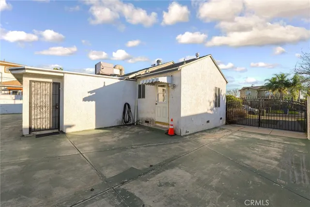 $775,775 | 10733 Wixom Street, Sun Valley, CA 91352