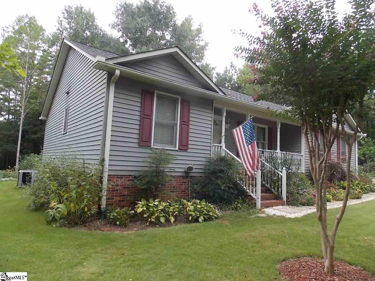 283 Bowen Road Easley, SC 29640 - Photo 3 of 26