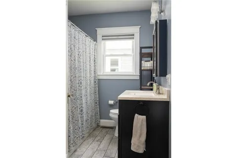 $375,000 | 14 Boyden Boulevard, East Providence, RI 02915