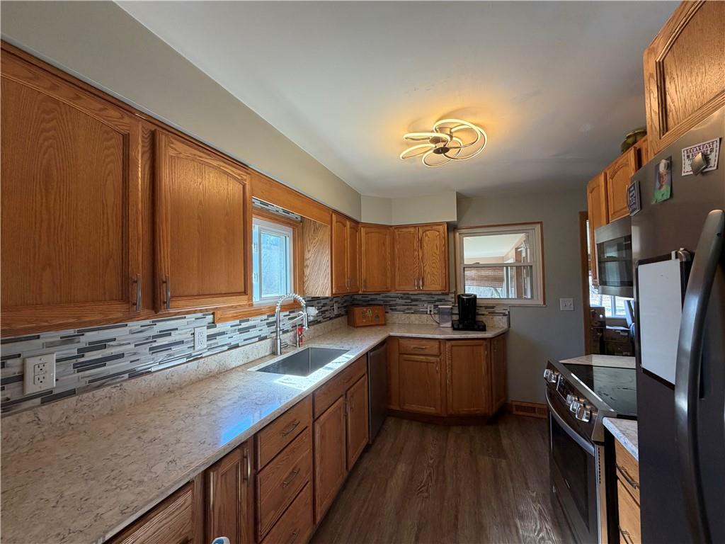 1051 South Lake Road Mercer, PA 16137 - Photo 15 of 43 Kitchen