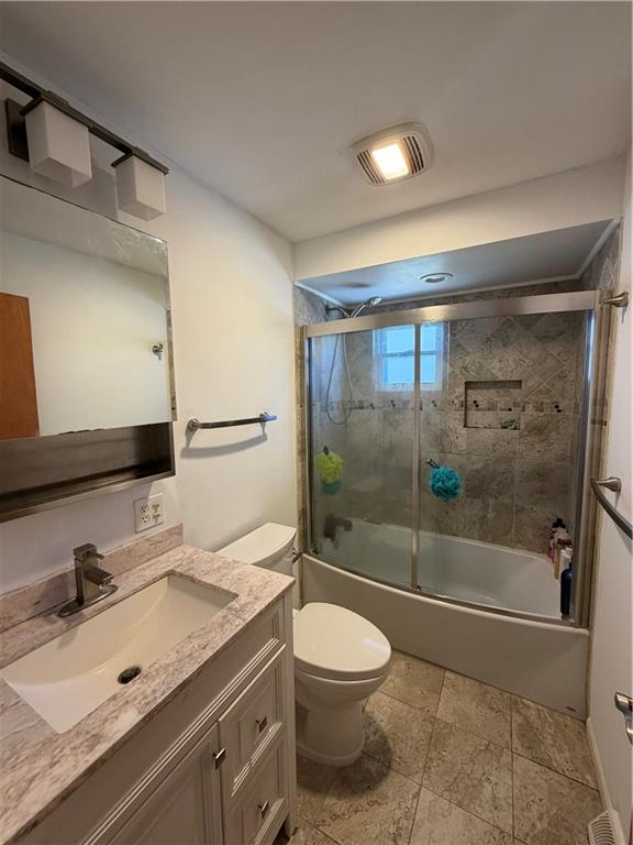 1051 South Lake Road Mercer, PA 16137 - Photo 21 of 43 Full bath - 1st floor