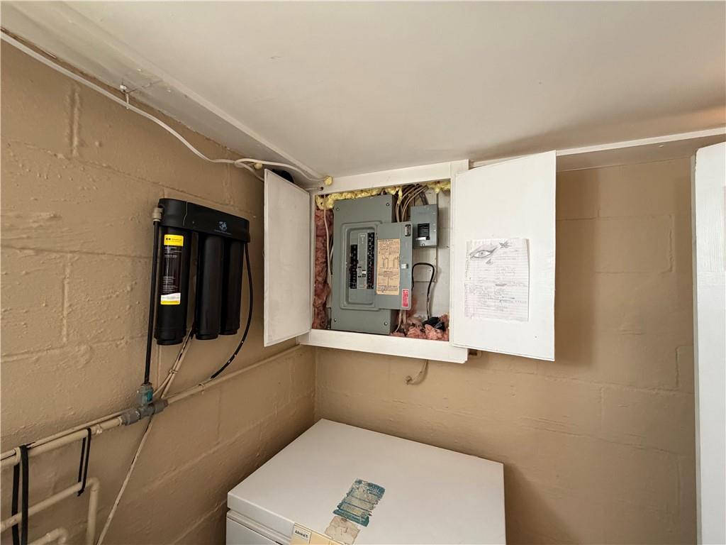 1051 South Lake Road Mercer, PA 16137 - Photo 40 of 43 Electric panel