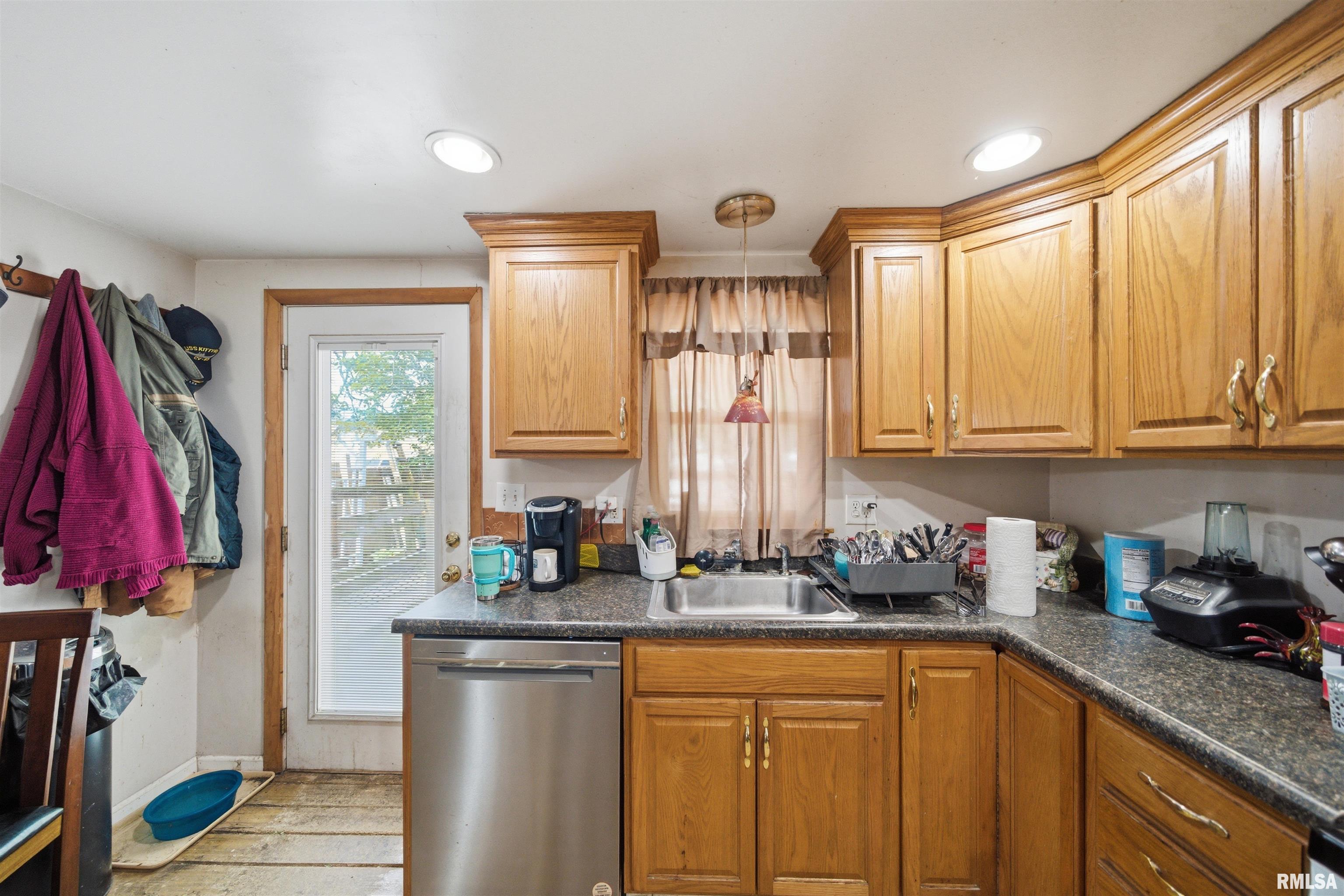 107 Florida Avenue Washington, IL 61571 - Photo 10 of 19