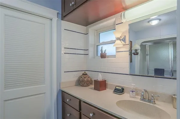 $4,950 | Undisclosed Address, Bradenton, FL 34209