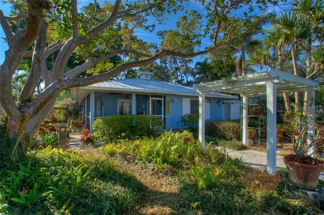 $4,950 | Undisclosed Address, Bradenton, FL 34209