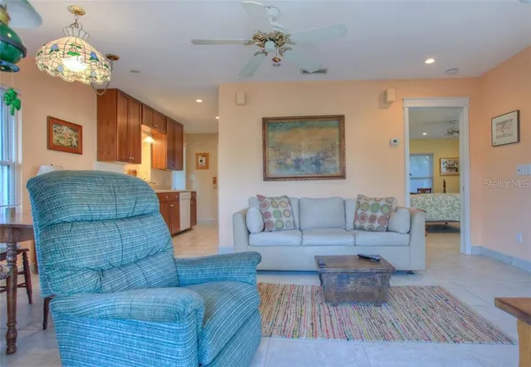 $4,950 | Undisclosed Address, Bradenton, FL 34209