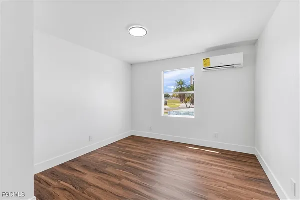 $180,000 | 13670 Dowitcher Drive, Fort Myers, FL 33908