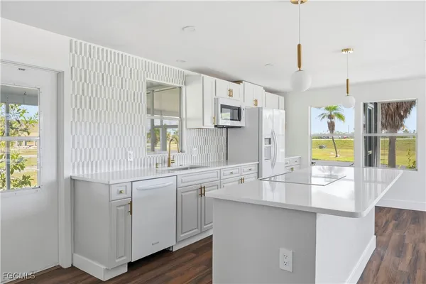 $180,000 | 13670 Dowitcher Drive, Fort Myers, FL 33908