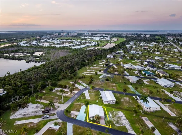 $180,000 | 13670 Dowitcher Drive, Fort Myers, FL 33908