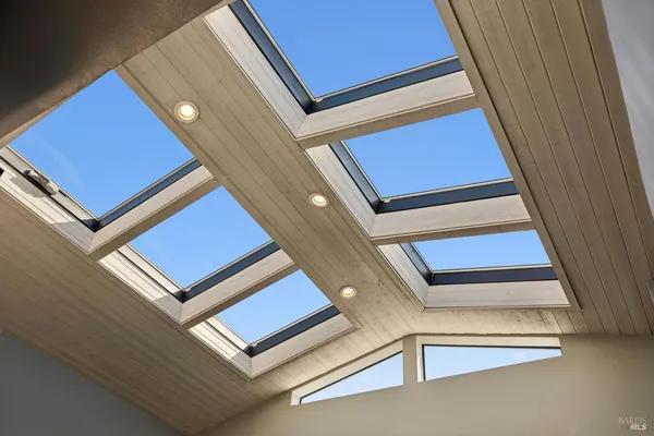 $2,800,000 | 21108 Pelican Loop, Bodega Bay, CA 94923