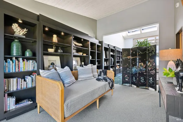 $2,800,000 | 21108 Pelican Loop, Bodega Bay, CA 94923