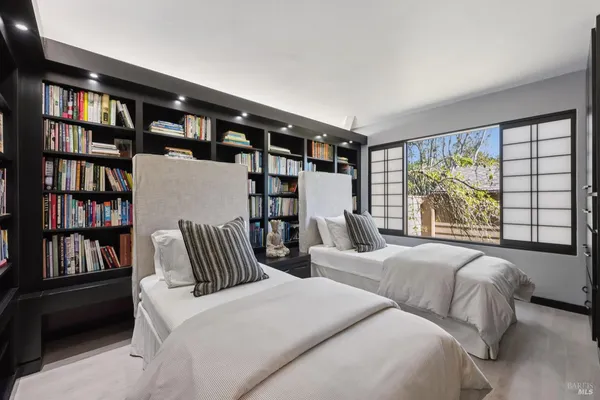 $2,800,000 | 21108 Pelican Loop, Bodega Bay, CA 94923