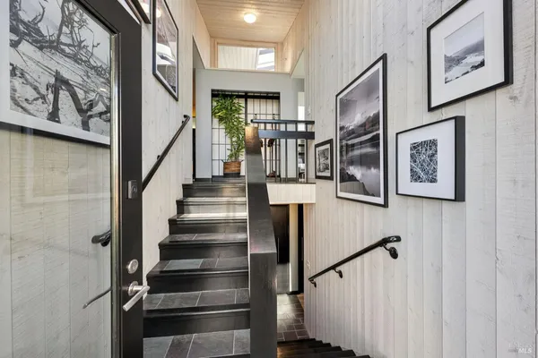 $2,800,000 | 21108 Pelican Loop, Bodega Bay, CA 94923