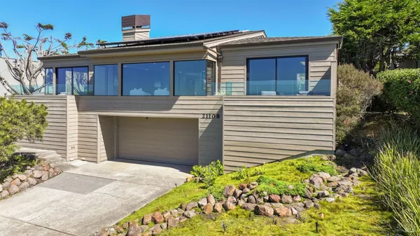 $2,800,000 | 21108 Pelican Loop, Bodega Bay, CA 94923