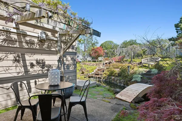 $2,800,000 | 21108 Pelican Loop, Bodega Bay, CA 94923