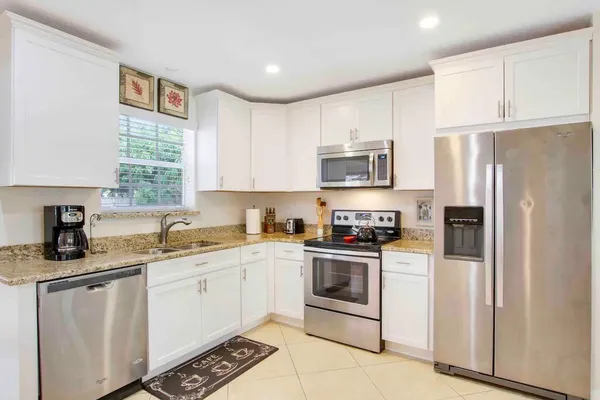 $3,850 | 19185 Southeast Homewood Avenue, Jupiter, FL 33469