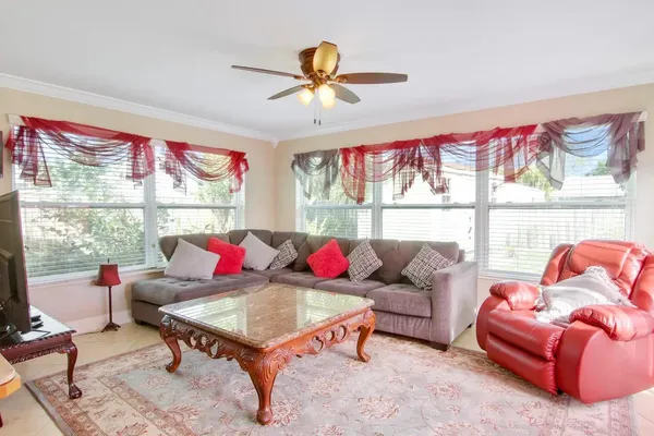 $3,850 | 19185 Southeast Homewood Avenue, Jupiter, FL 33469