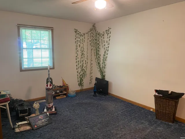 $280,000 | 4729 West 50 South, Portland, IN 47371
