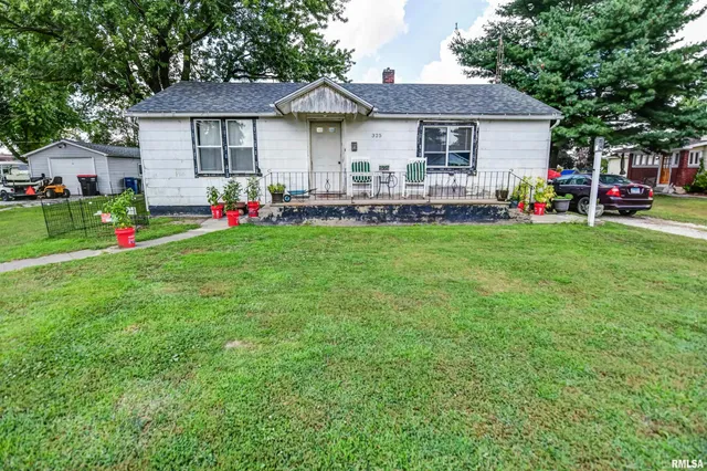 $75,000 | 325 North Poplar Street, Assumption, IL 62510