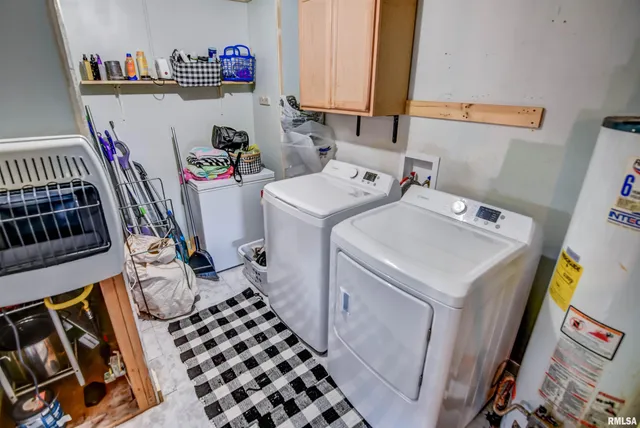 $75,000 | 325 North Poplar Street, Assumption, IL 62510