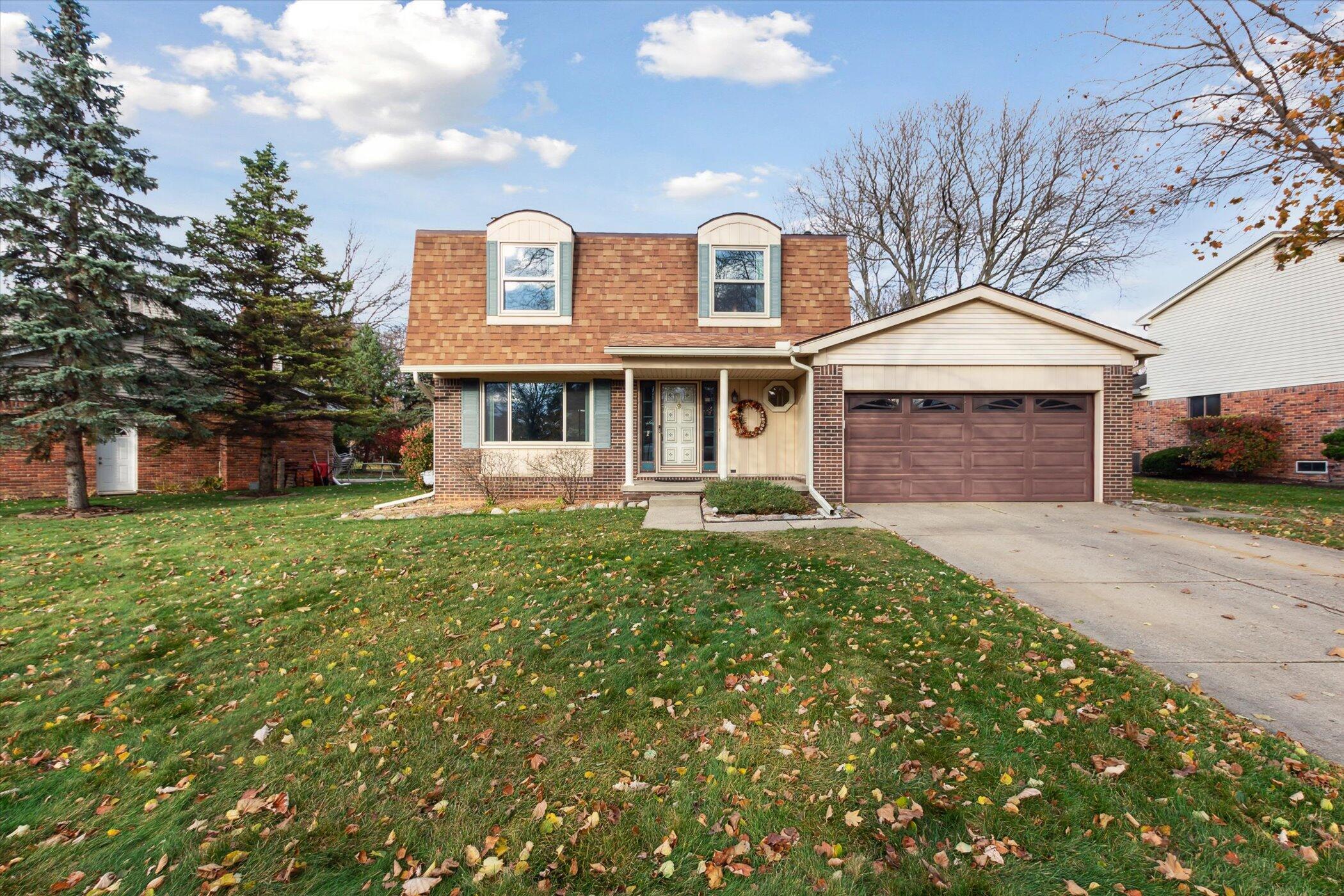 13952 Riverside