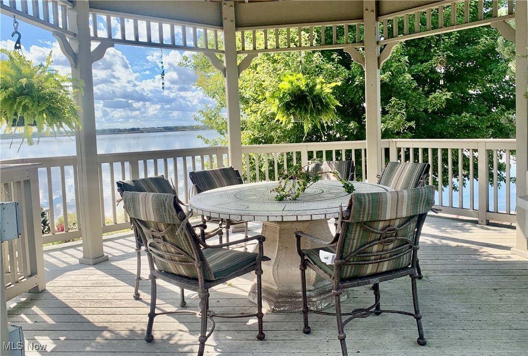 939 Cedar Point Road Sandusky, OH 44870 - Photo 39 of 50 Gazebo on the back deck