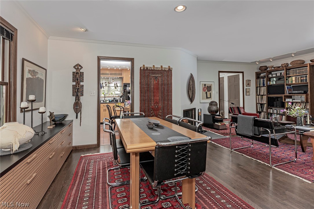 1510 Crest Road Cleveland Heights, OH 44121 - Photo 12 of 35