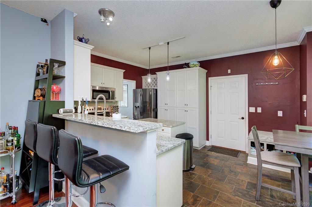 10431 Rosemallow Road Charlotte, NC 28213 - Photo 12 of 34 Gallery Image 12