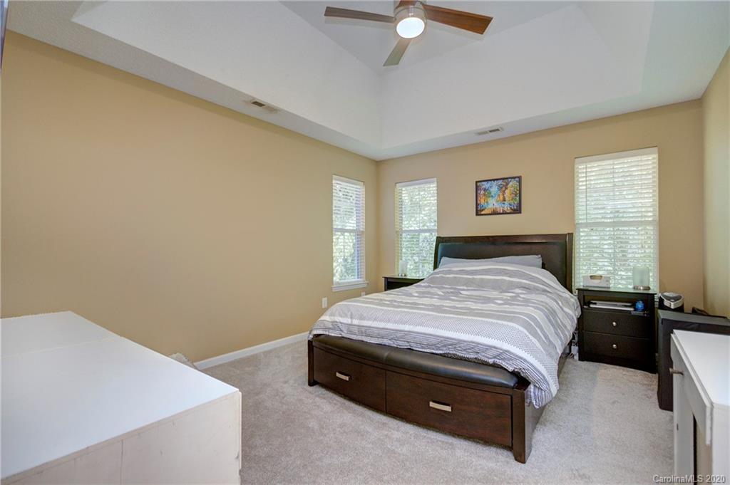 10431 Rosemallow Road Charlotte, NC 28213 - Photo 16 of 34 Gallery Image 16