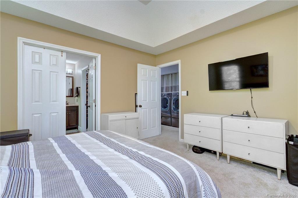 10431 Rosemallow Road Charlotte, NC 28213 - Photo 17 of 34 Gallery Image 17