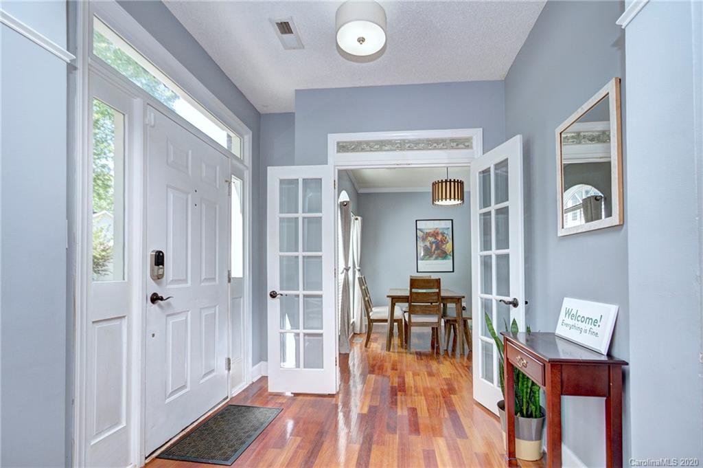 10431 Rosemallow Road Charlotte, NC 28213 - Photo 3 of 34 Gallery Image 3
