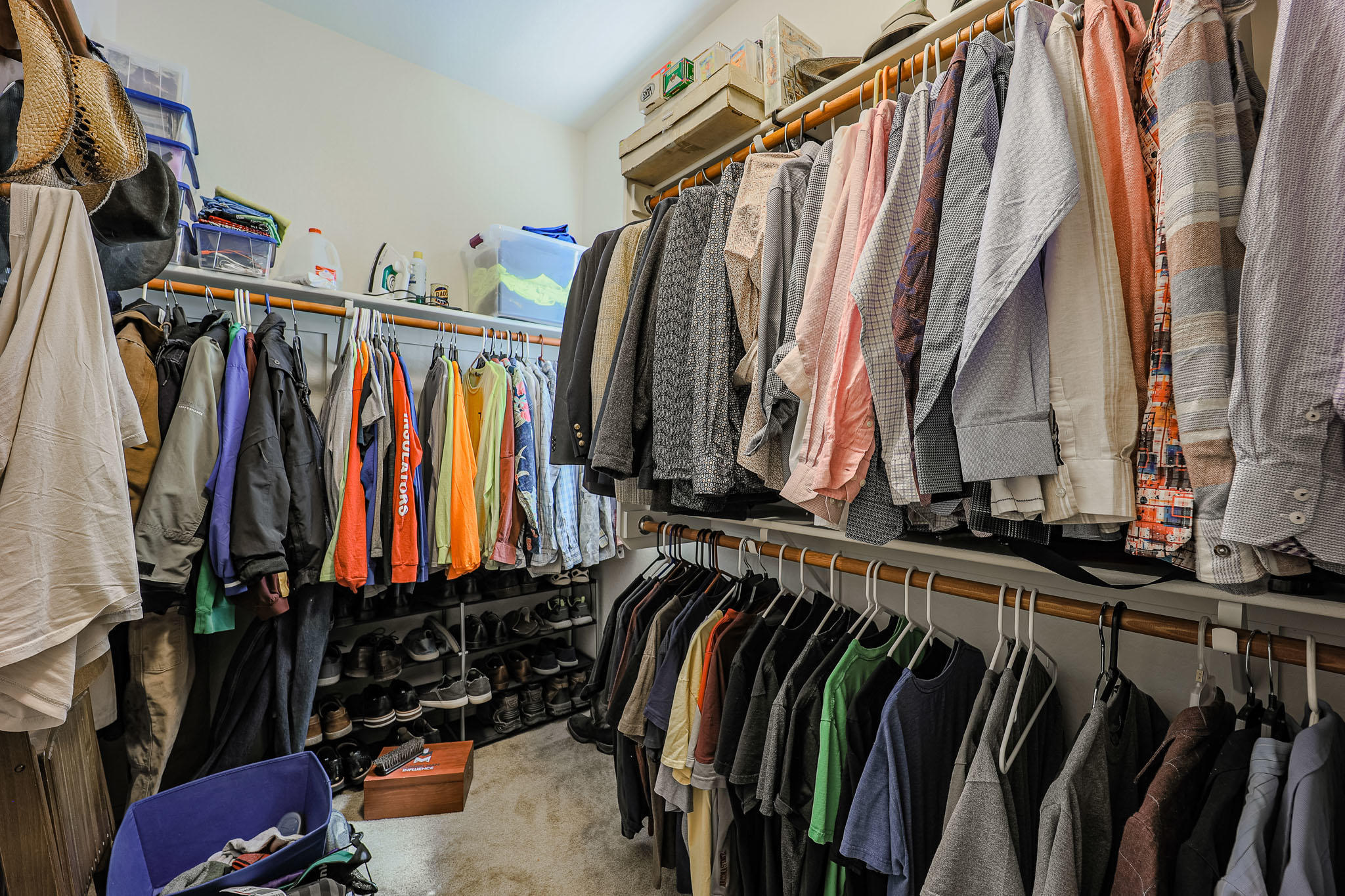20911 West Thomas Road Buckeye, AZ 85396 - Photo 23 of 56 walk in closet