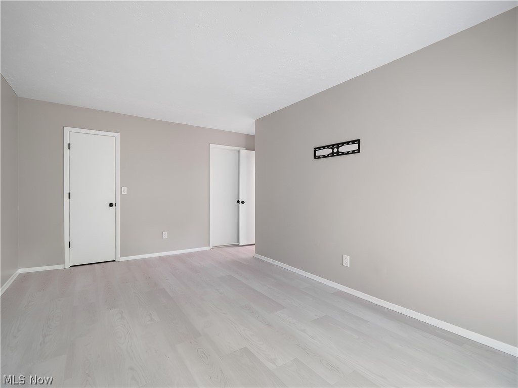 28300 Detroit Road, Unit D3 Westlake, OH 44145 - Photo 29 of 37 Primary bedroom