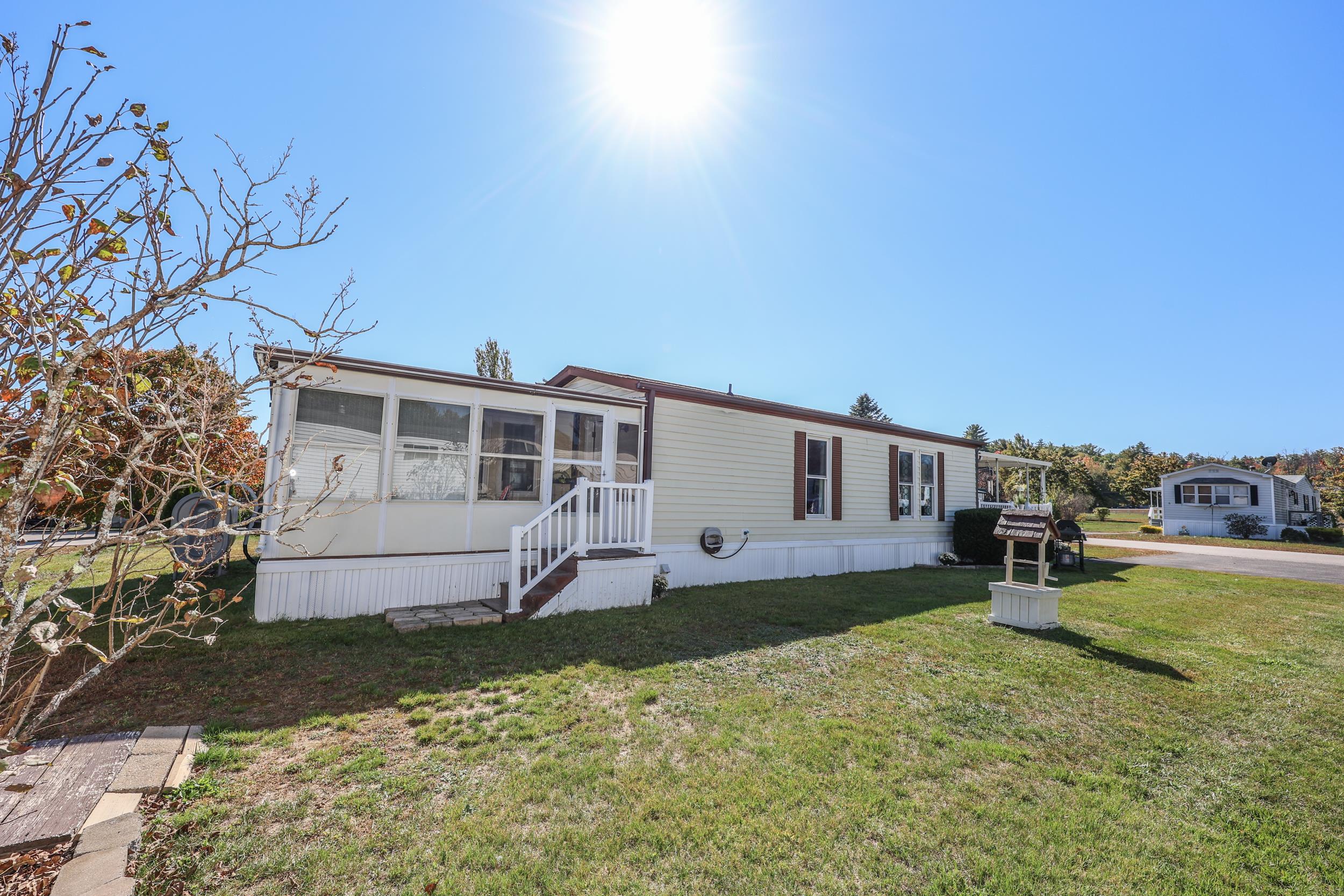 5 Monadnock Drive Rochester, NH 03867 - Photo 3 of 28